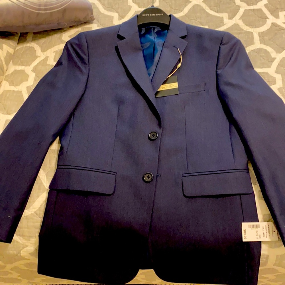 Boys size 14 sports jacket NWT
